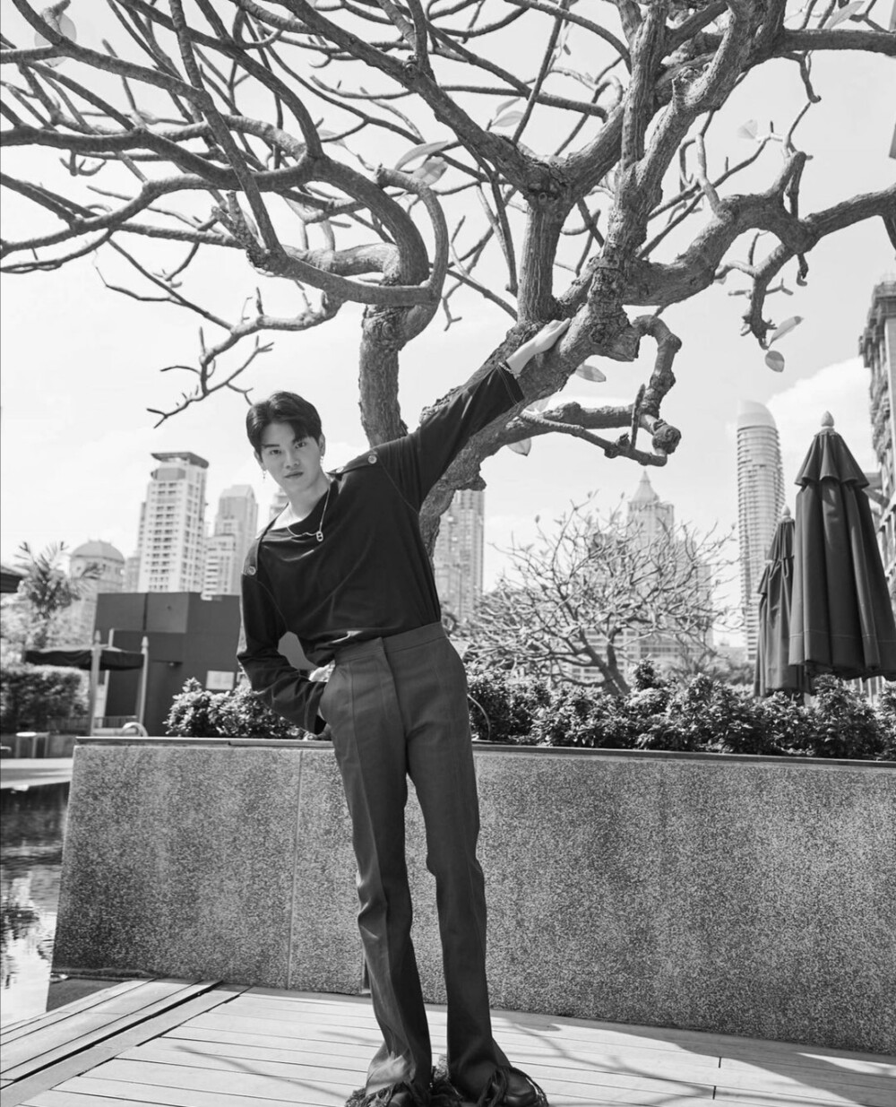 他泰让人一眼万年的外观：妞的鼻尖痣泡芙的笑眼文总的手