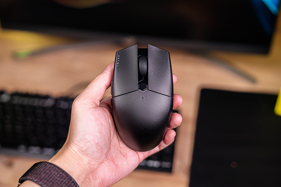 海盗船katarpro鼠标评测,美商海盗船最便宜的鼠标