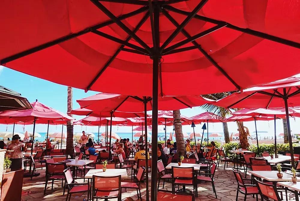 在吸引村上春树买房养老的海岛呆3天，马代帕劳在我心里降到第二