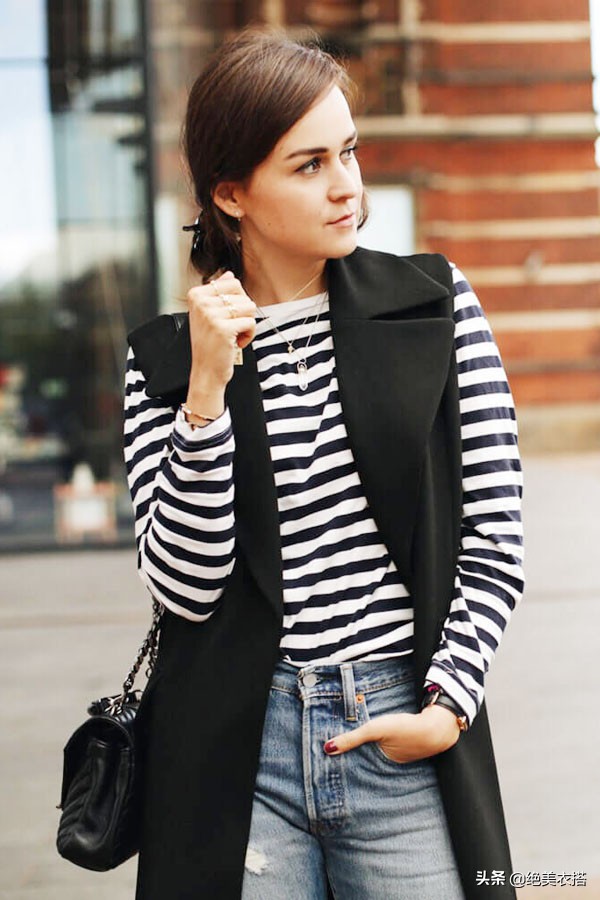 今年的时尚款马甲,今年秋爆款马甲