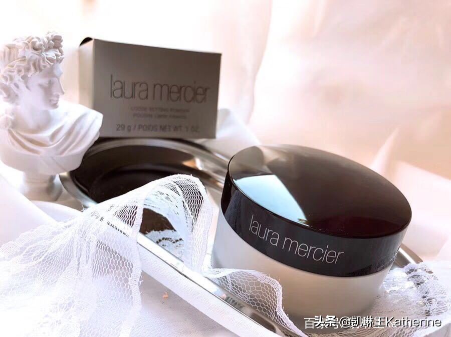 巧用定妆散粉让妆容持久一些,完美定妆粉防水防汗控油不脱妆