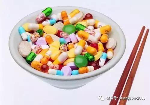 「热点」小留下机就被遣返！只因包里放了这些……