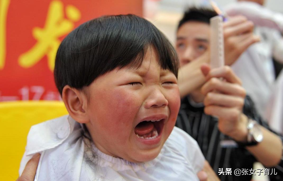 小宝宝头发稀少剃光头有用吗,新生儿头发剃光真的好吗