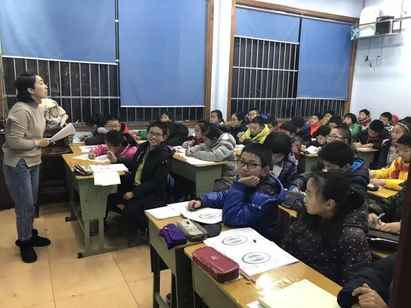 成都哈哈教育创思班如何,成都哈哈教育联系电话