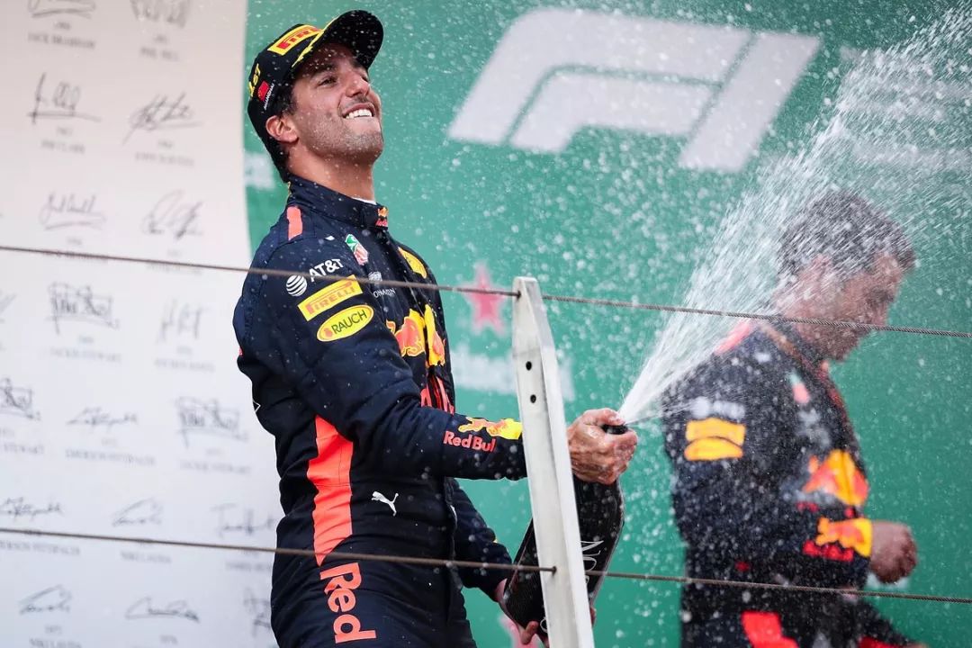 f1红牛车队阿斯顿马丁,阿斯顿马丁f1赛车队