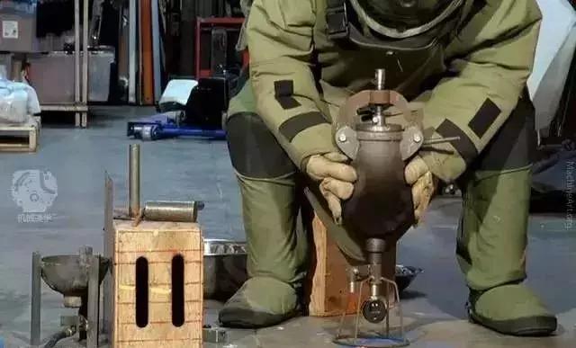 老外眼中的中国爆米花机,让老外震惊的中国爆米花机