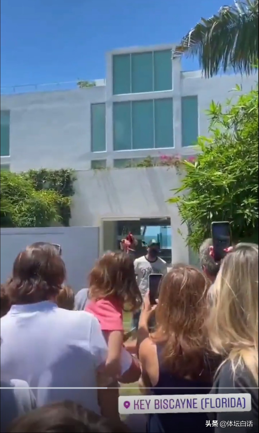 太受欢迎！梅西海岛度假躲避“喧嚣”，奈何当地富豪粉丝疯狂追捧
