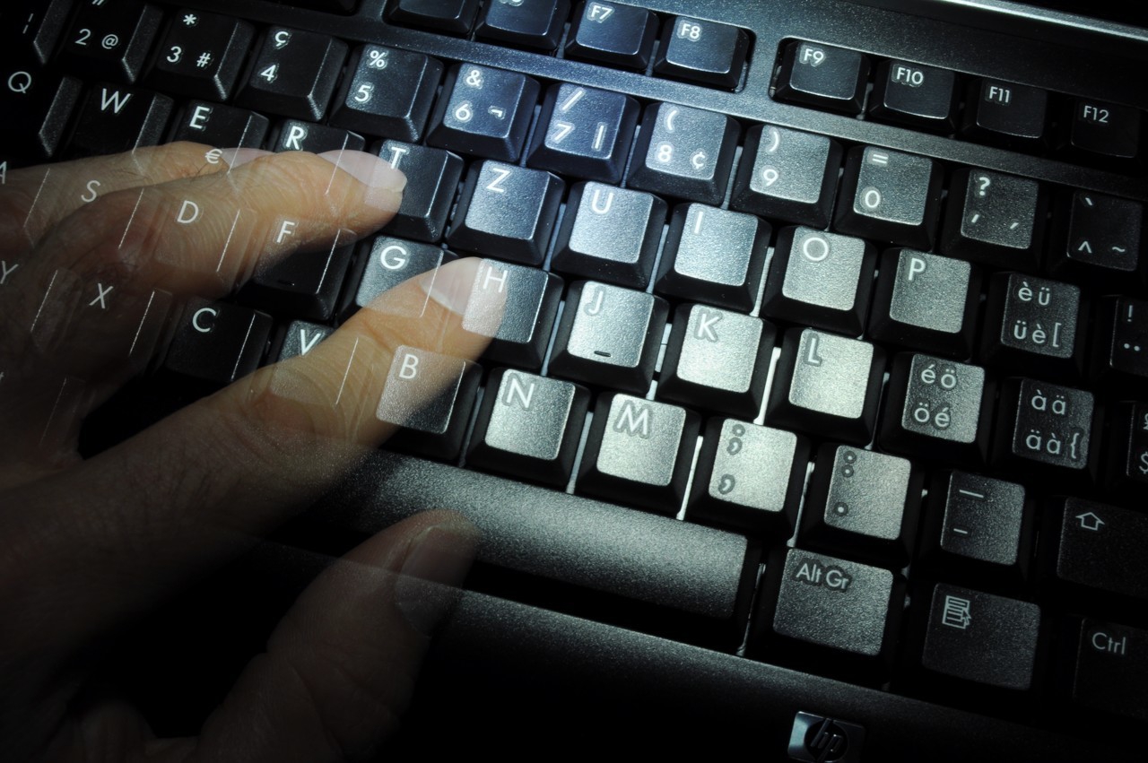 如何提高win10电脑性能,老电脑换什么硬件可以提高性能