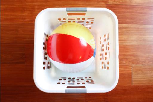 假期孩子想玩的游戏有哪些,2-3岁亲子玩球