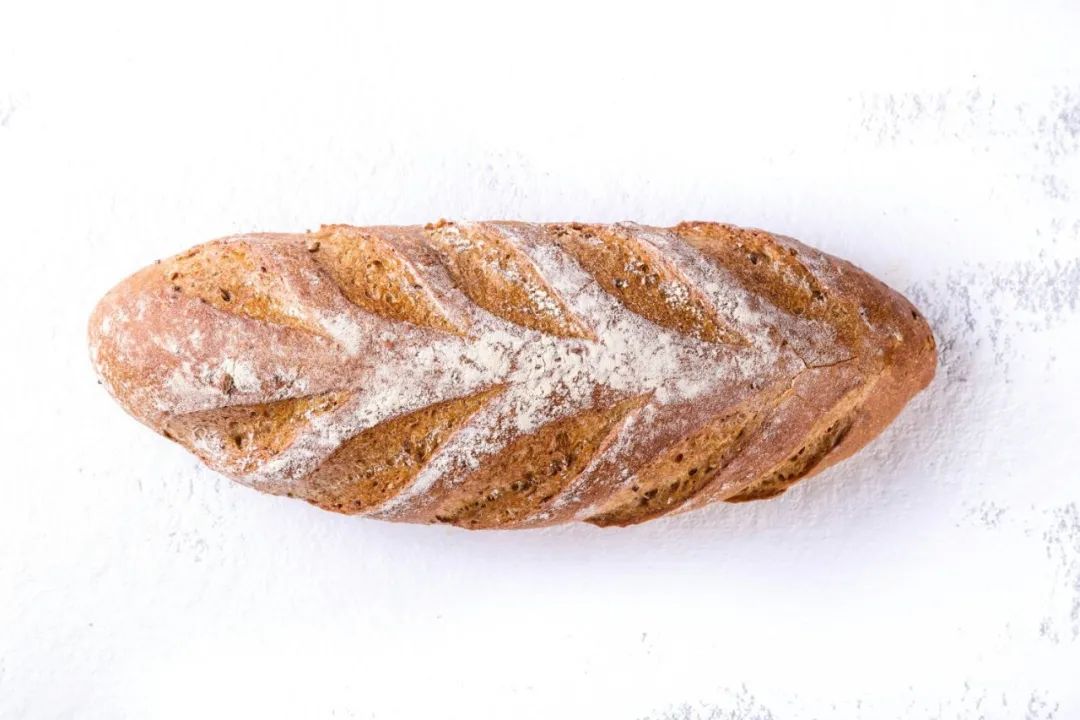 隔夜面包怎么变松软一点,自制面包如何隔夜都保持松软