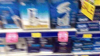 李佳琦给高晓松涂了口红，“美”得不像话？！不过牙齿是真的白