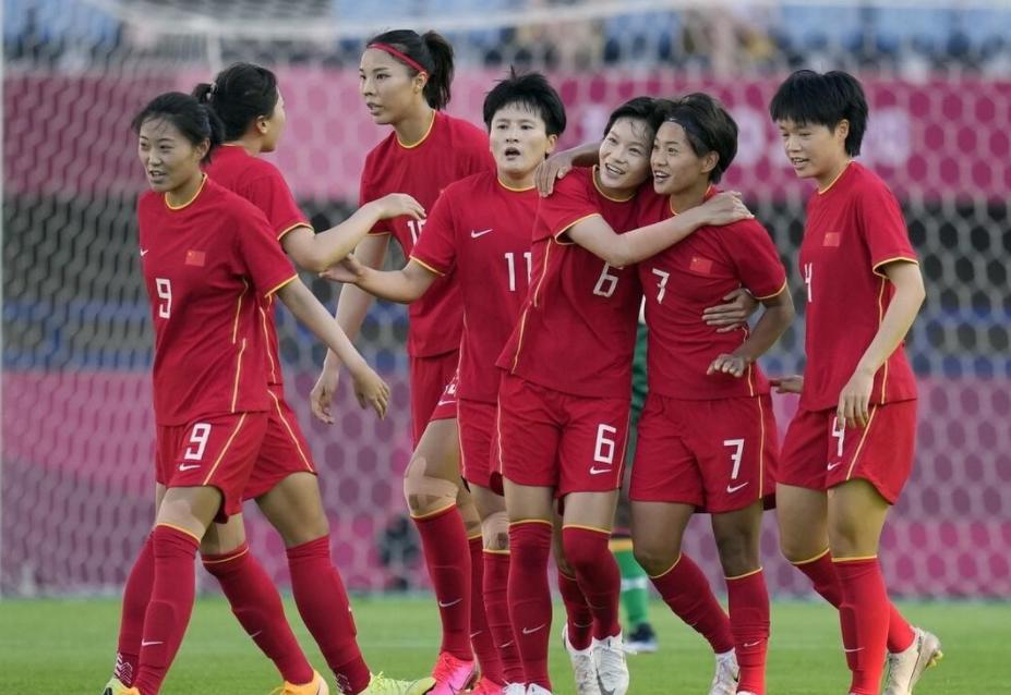 足协奇葩决定视频,足协新政引发各俱乐部热议