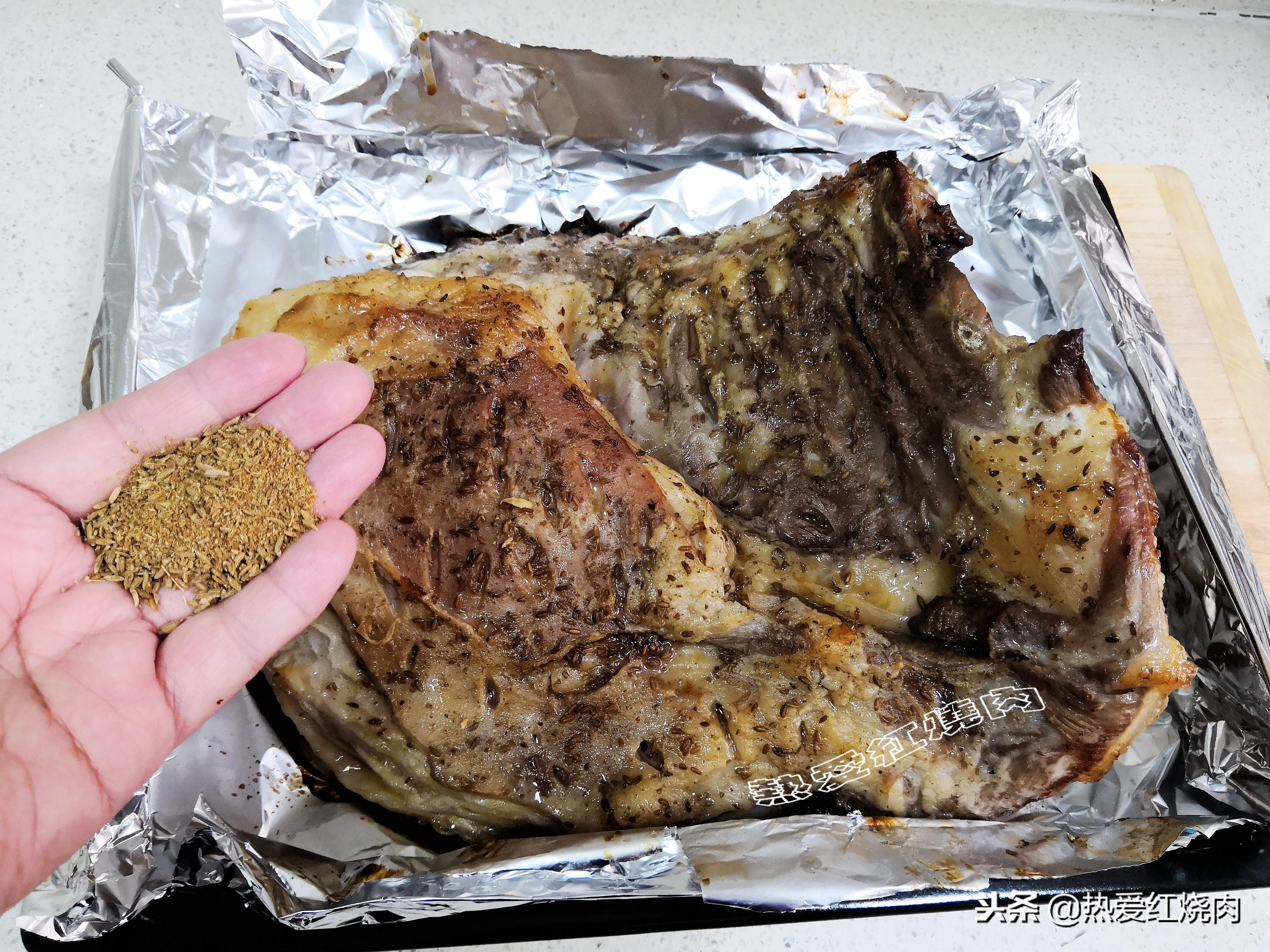 为什么自己烤羊肉咬不烂,为什么自己烤的羊排很肥