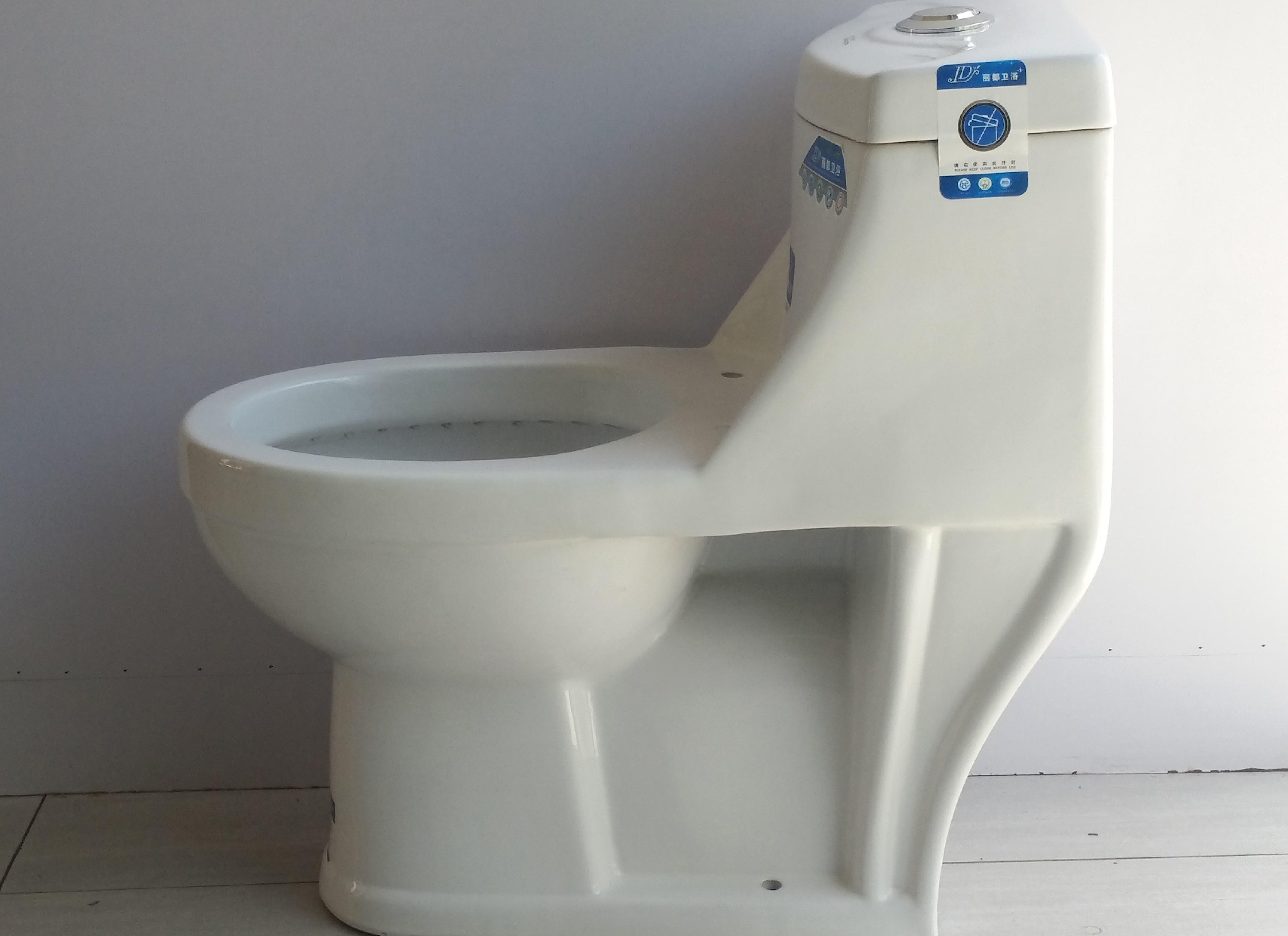 马桶便宜的更容易堵吗,马桶几千元值吗