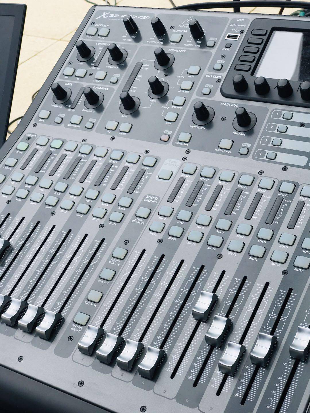 毕亚兹usb接口,毕亚兹usb接口转换器