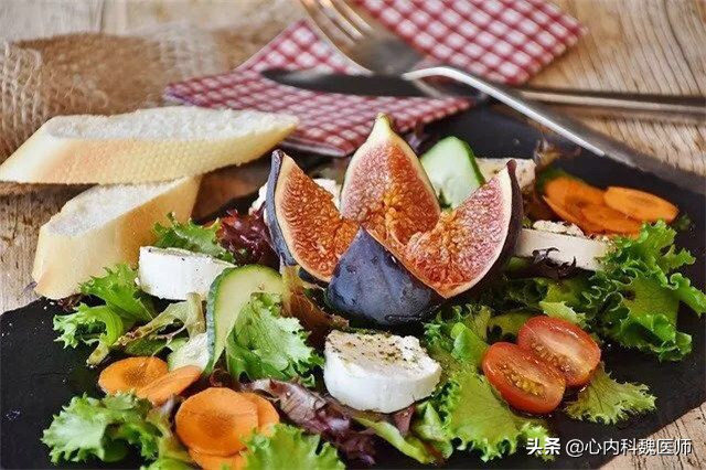 血压120180要不要吃降压药,血压180低压120会引发脑出血吗