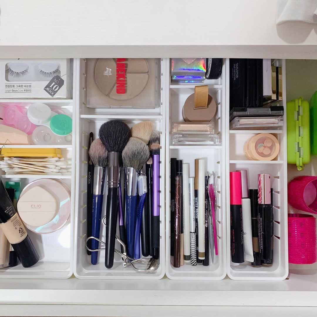 小姐姐沉浸式收纳化妆品,韩国小姐姐化妆品