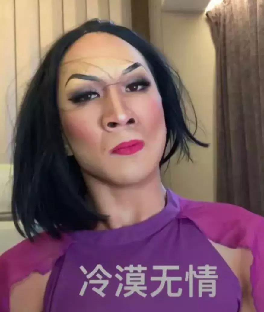 先天性唇裂男孩被抛弃,先天唇裂从小被母亲抛弃