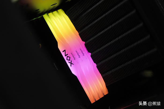 安钛克CUBEDRAK装机展示,11700+ROGB560-G+3080TI