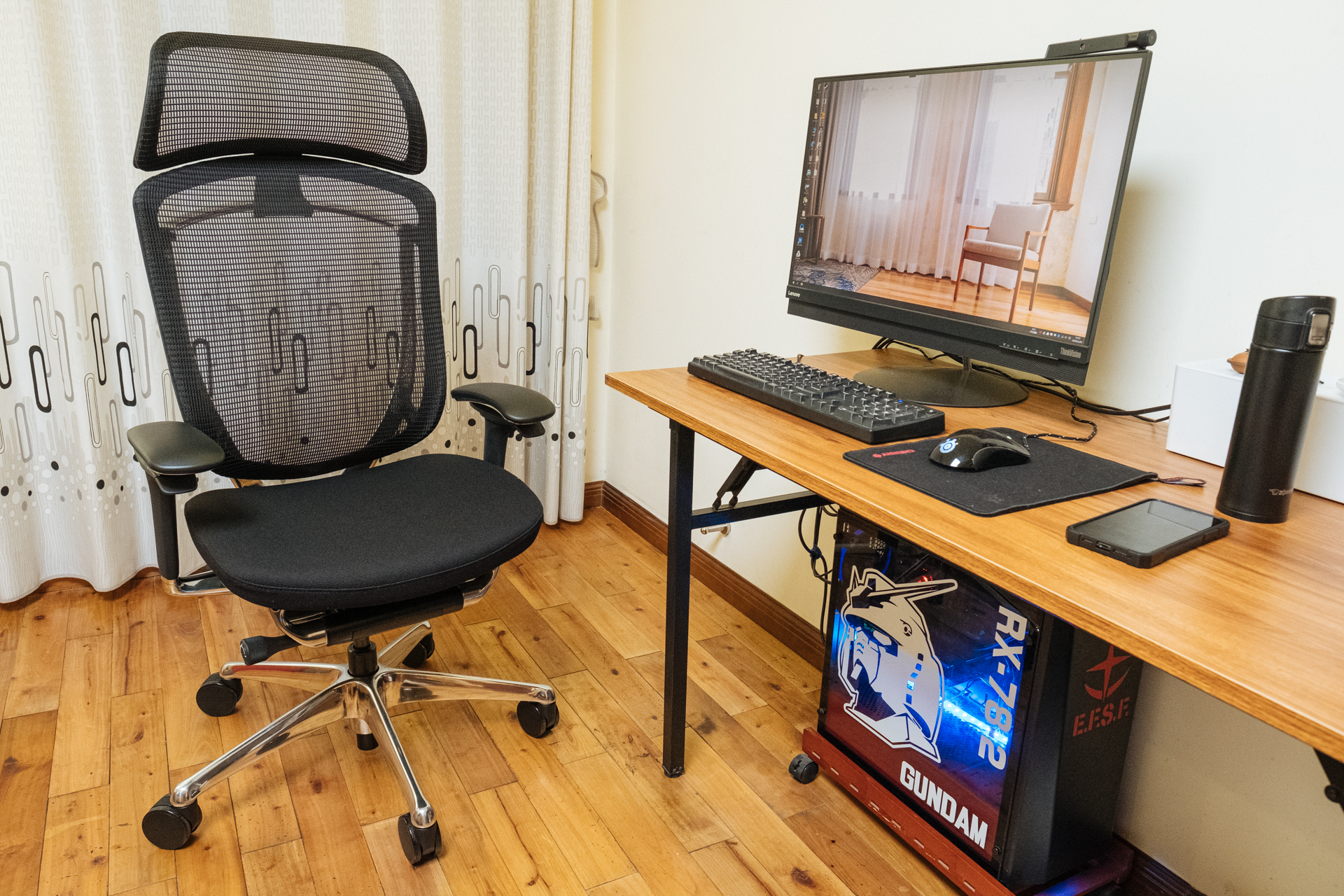 冈村电脑椅测评,冈村contessa一代和二代