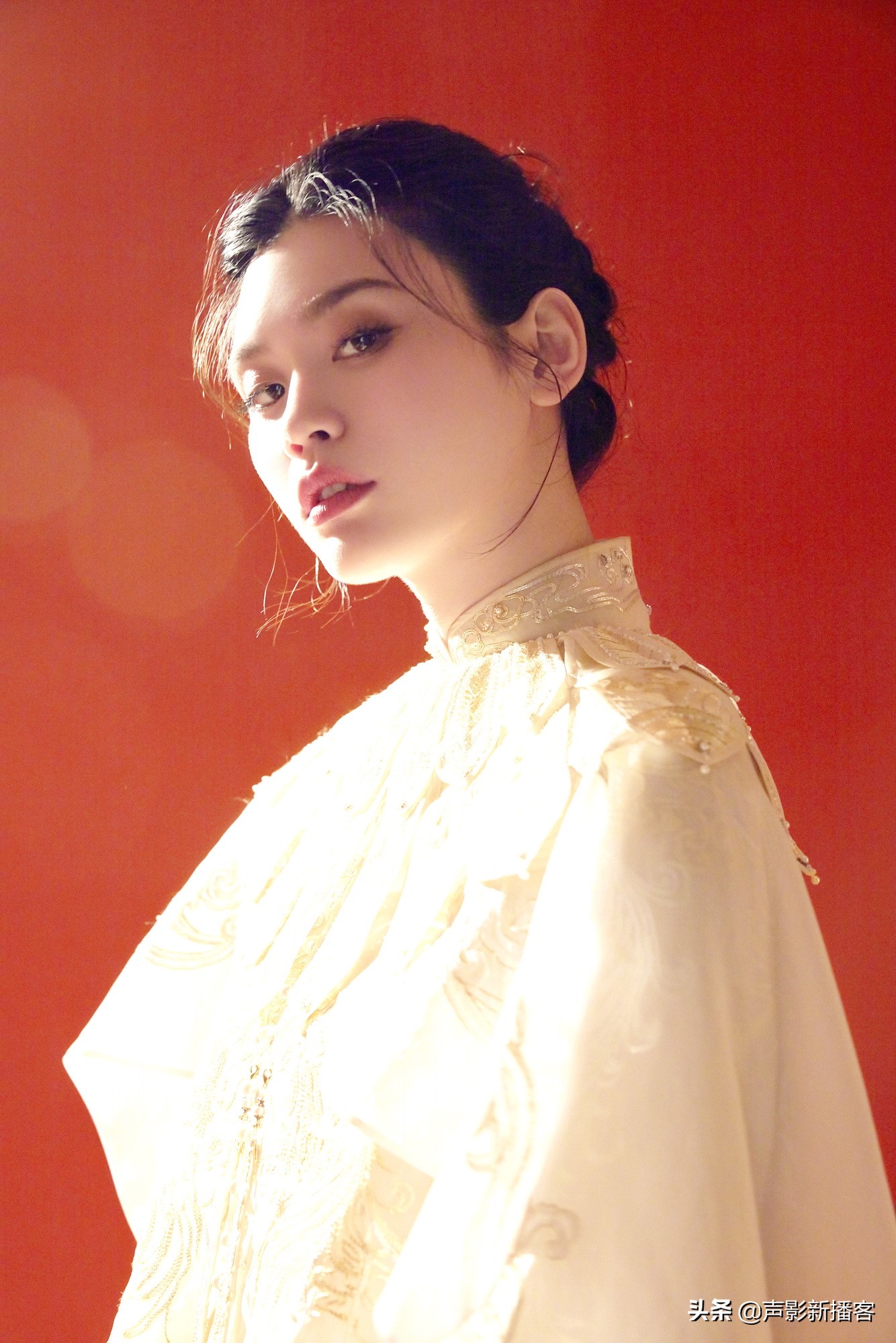 奚梦瑶晒与何猷君年龄,奚梦瑶晒与何猷君合照