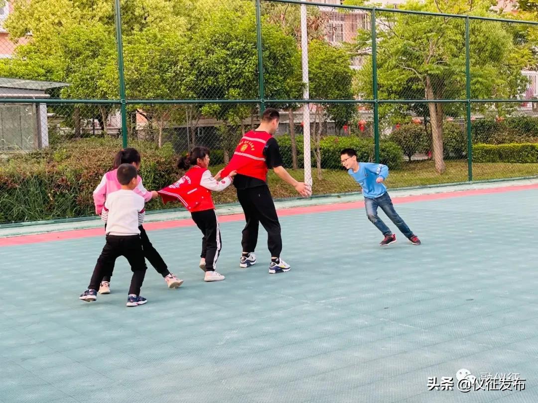 暖心！青山镇胥浦家园社区开设了“五点钟社区课堂”