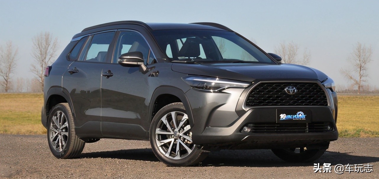 丰田卡罗拉cross实车定位高于c-hr,2020款丰田卡罗拉cross版展示