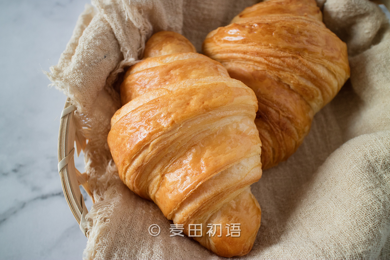 可颂机器开酥的正确方法和步骤,牛角包可颂面包开酥教程视频