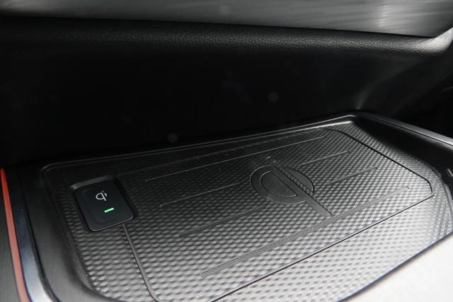 开着感觉和轿车一样的suv,2020款weyvv7驾驶感受