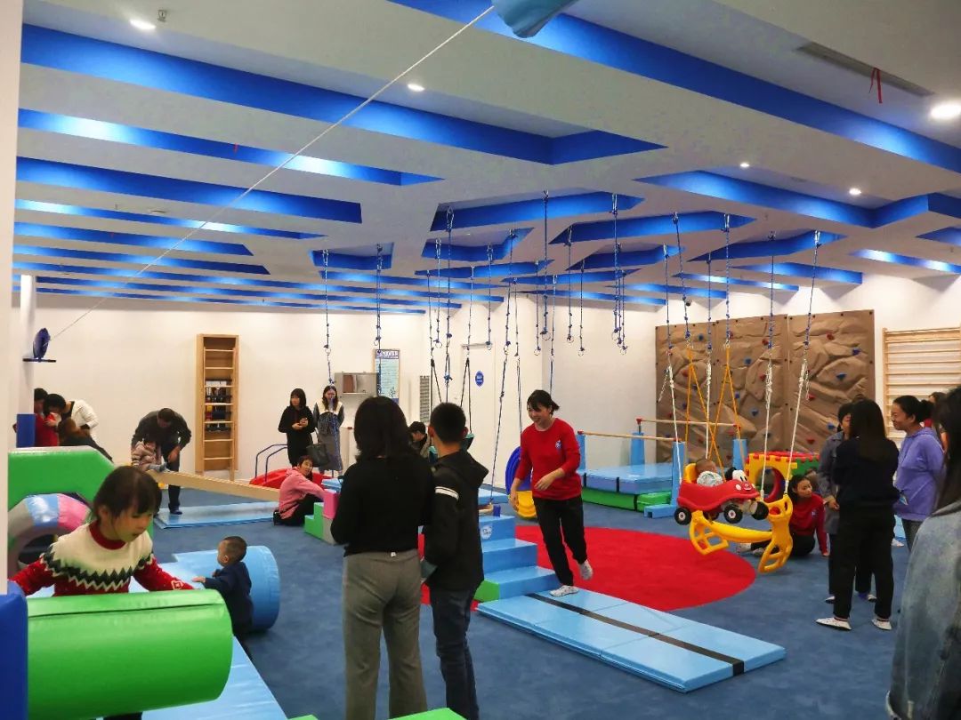 「十堰」今天!这个火遍全球的明星品牌在十堰开业