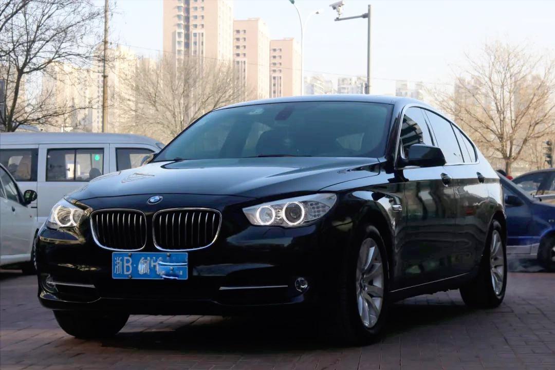 怪兽修车:翻新一辆11年破烂不堪的宝马GT,车况不忍直视