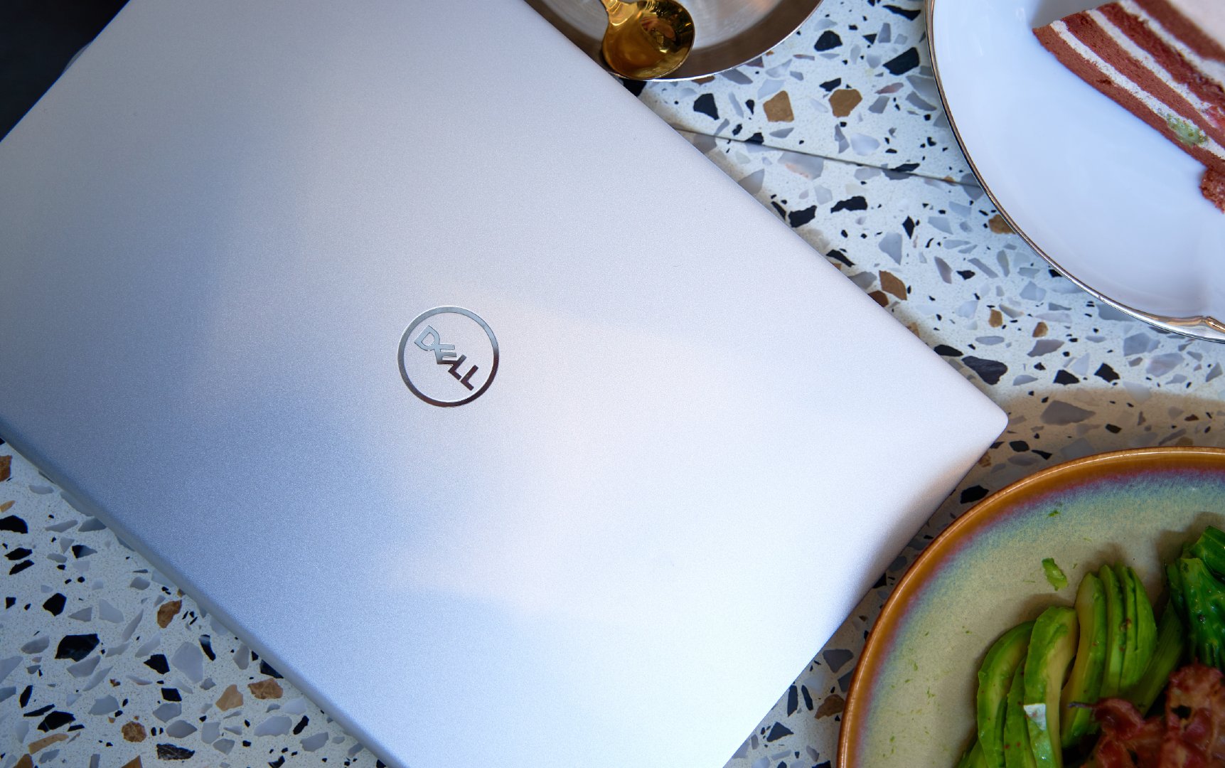 轻薄本戴尔灵越,戴尔灵越13pro和联想yoga13s