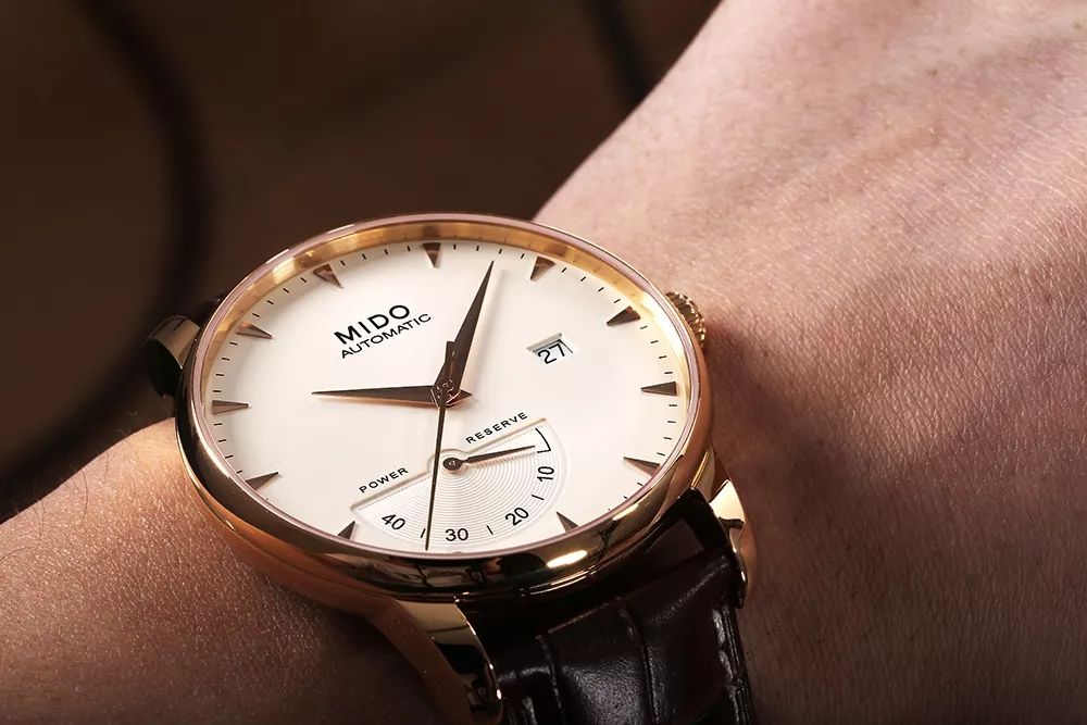 手表上的这几个英文搞懂了，买表轻松看配置！