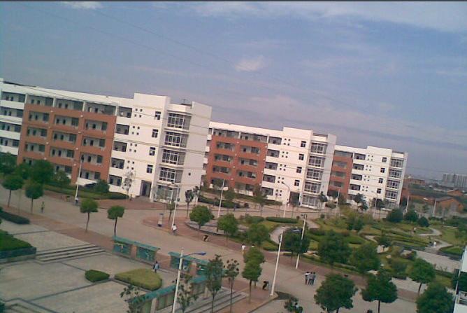 目前象湖滨江最性价比新楼盘,象湖滨江哪些楼盘是江景房