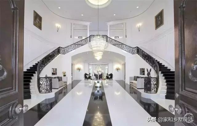 c罗梅西房子对比,梅西c罗内马尔生活