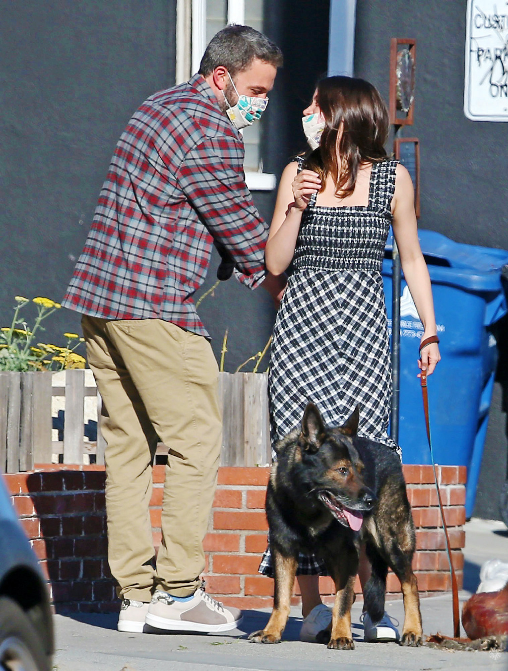 本阿弗莱克和安娜分手了吗,本阿弗莱克安娜德阿玛斯