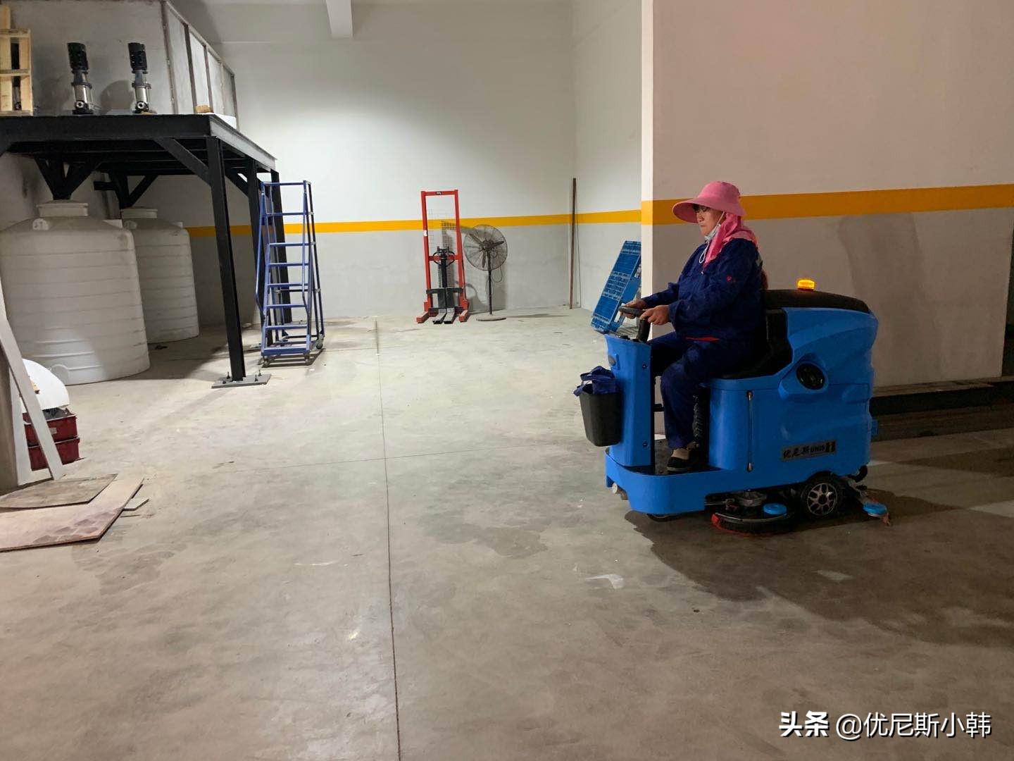 洗地机免手洗,洗地机是环保设备吗