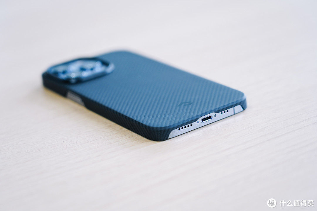 iphone13手机壳用什么壳好,iphone13pro公认的最好手机壳