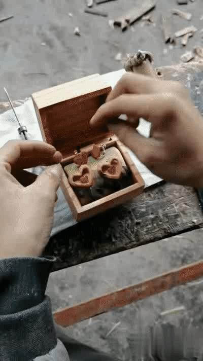 贵州山里木匠安旭,山村木匠安旭最新视频