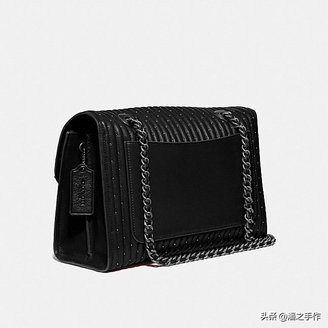 各奢侈品适合秋冬背的包包 (2021秋冬奢侈品包包排名)