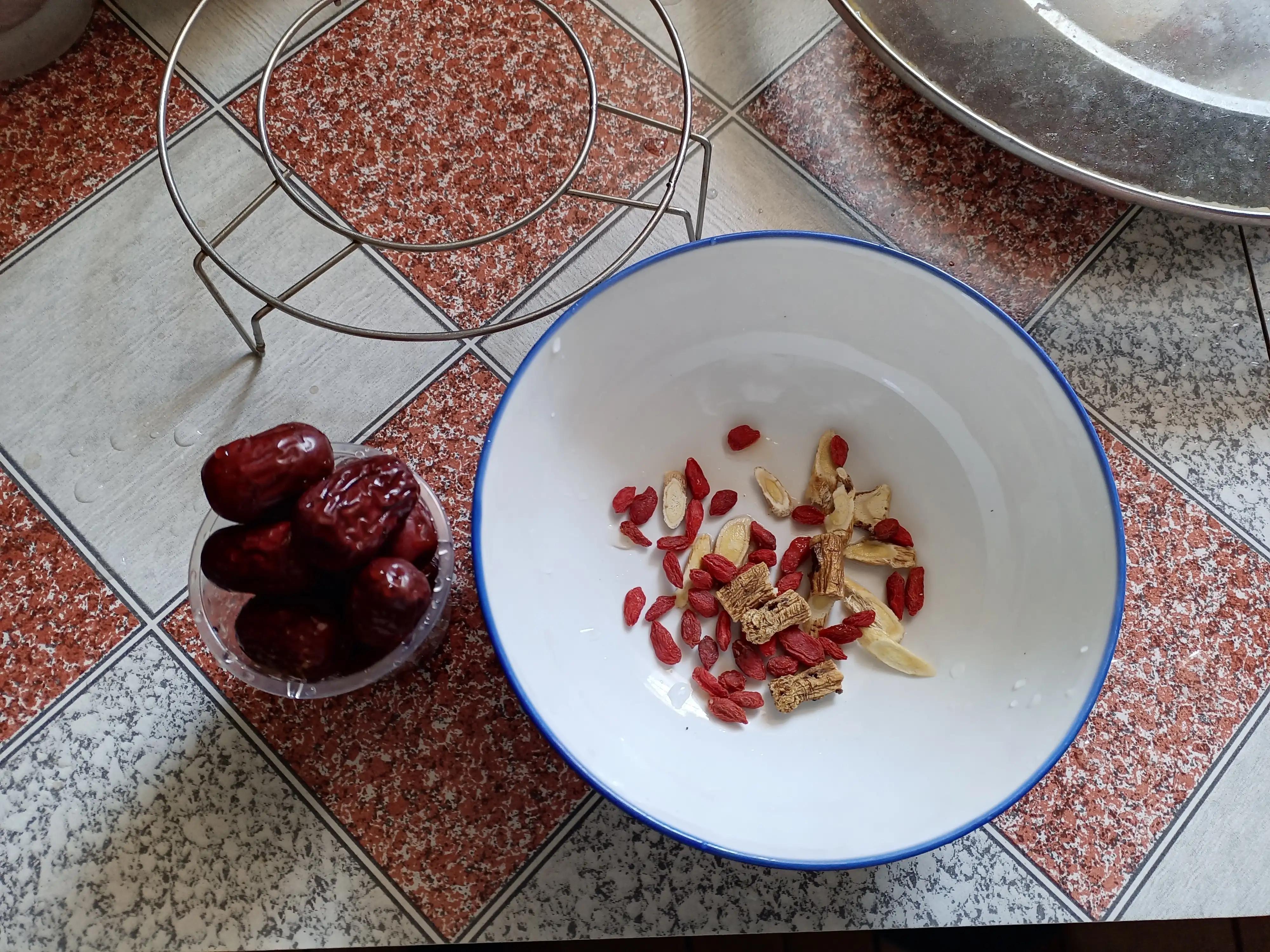 鸡肉这样做营养更低脂,鸡肉怎样吃才能滋补身体