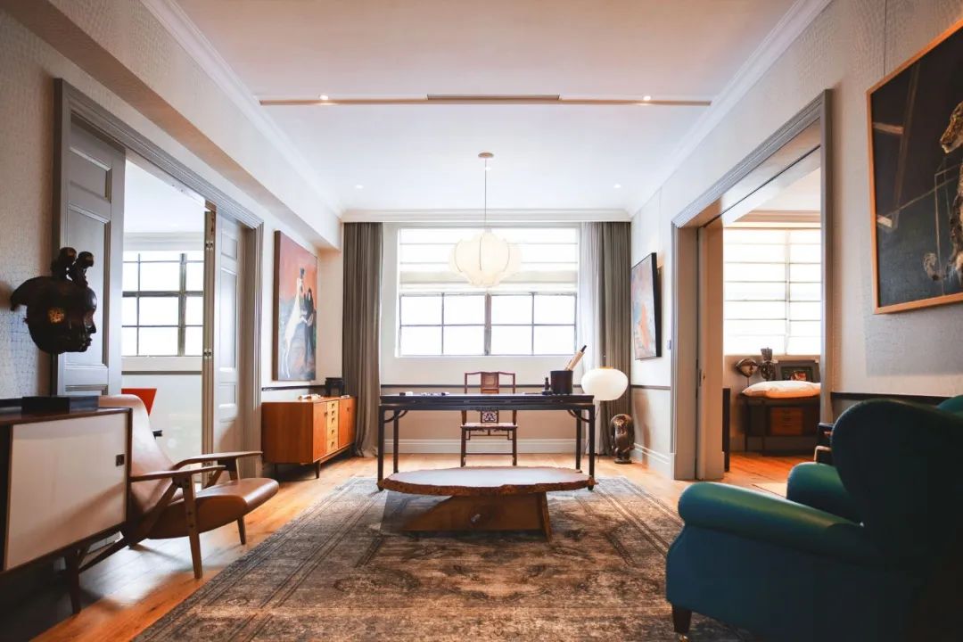 宁波夫妻租下1000㎡破厂亲手改造，搭出超美房中房