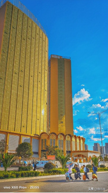 2020年100个手机摄影作品,摄影大赛2024手机摄影