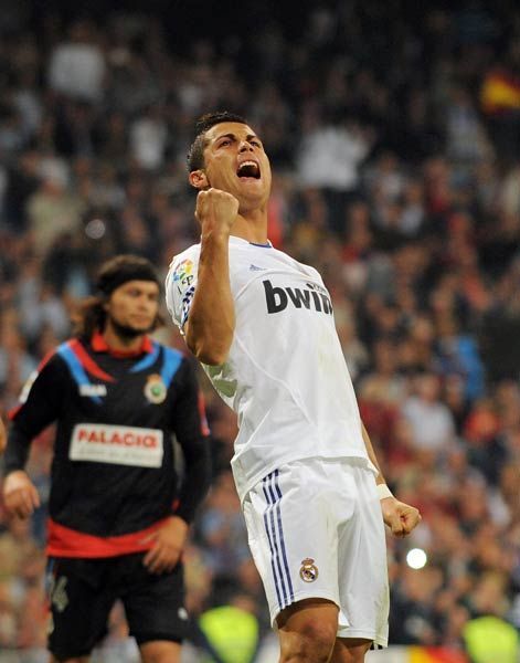 c罗9年在皇马的队友,c罗九年西甲十佳进球