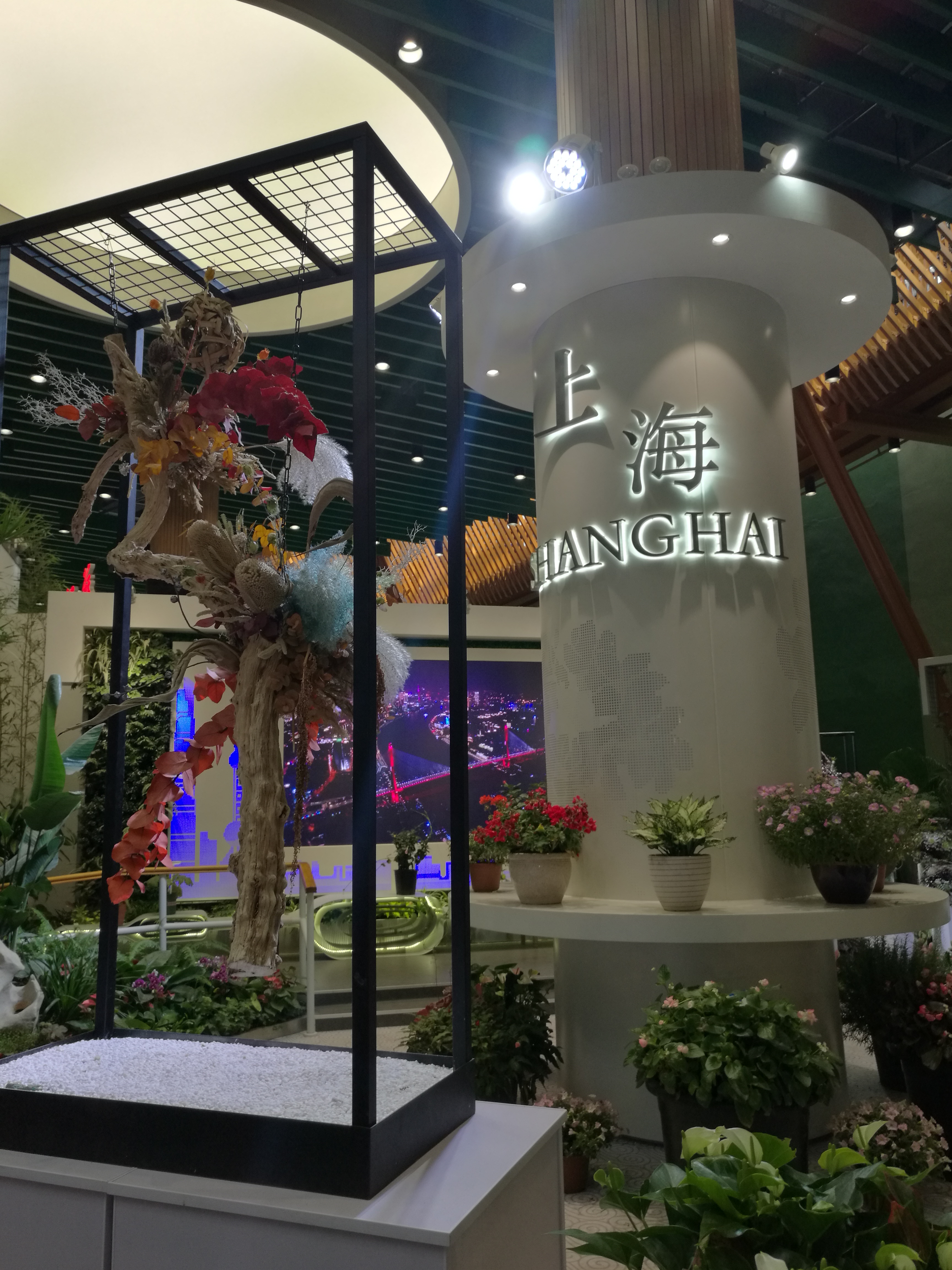 长城脚下的村庄的图片,长城脚下的美景