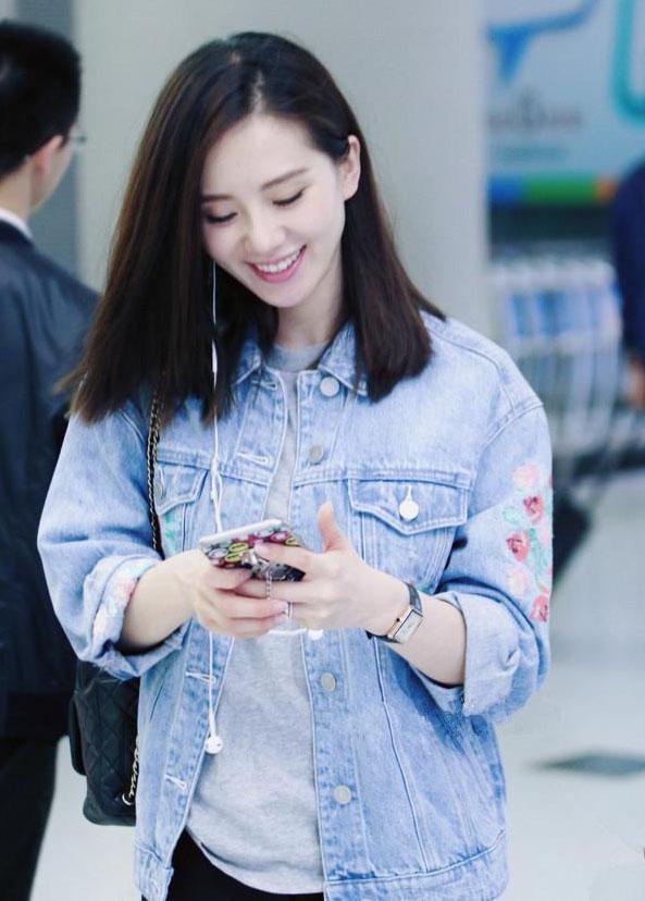 迪丽热巴杨幂穿搭,杨幂迪丽热巴穿衣风格