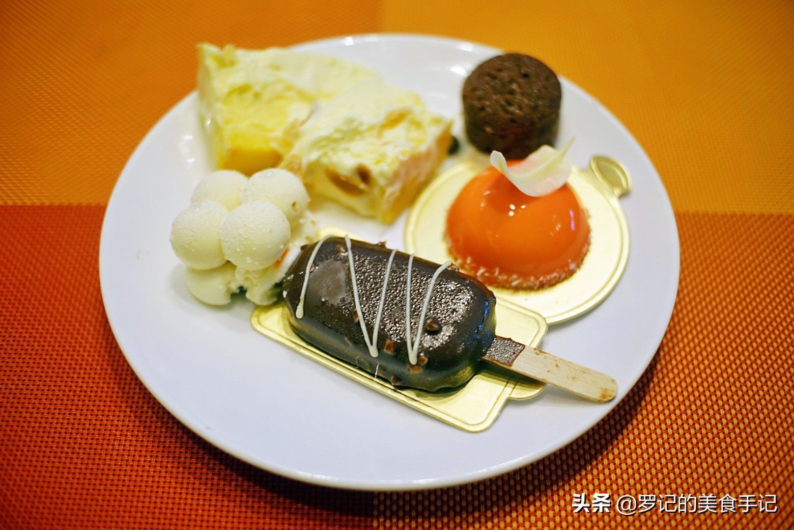 广州白云机场希尔顿自助餐,广州希尔顿酒店自助餐多少钱一人