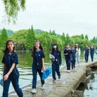 被称为沪上传奇校长,她说出了这所学校在三年内成为黑马的原因