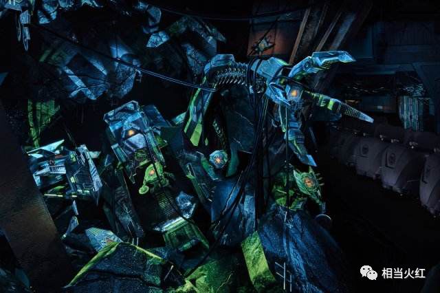 香港迪士尼暑假游玩演出,香港迪士尼化妆厅体验