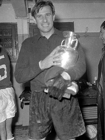 世界杯十大守门员排行榜,世界杯最佳守门员评选标准